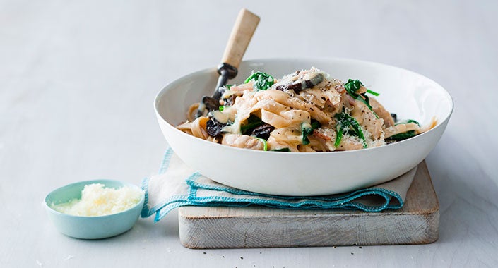 Light and Creamy Chicken Carbonara