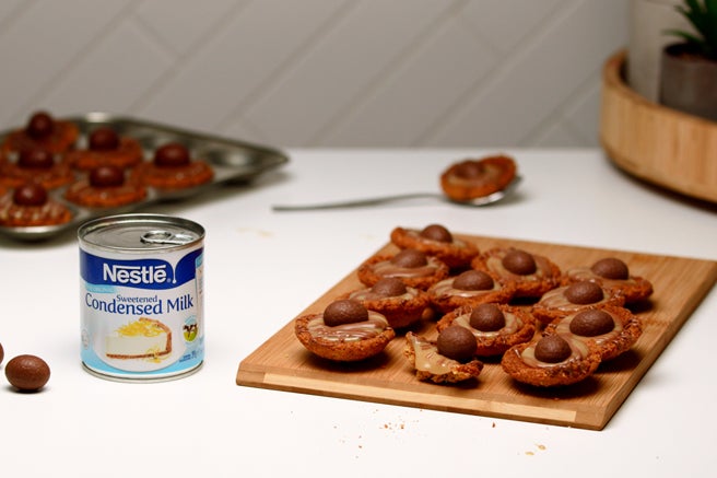 Salted Caramel Easter Tartlets