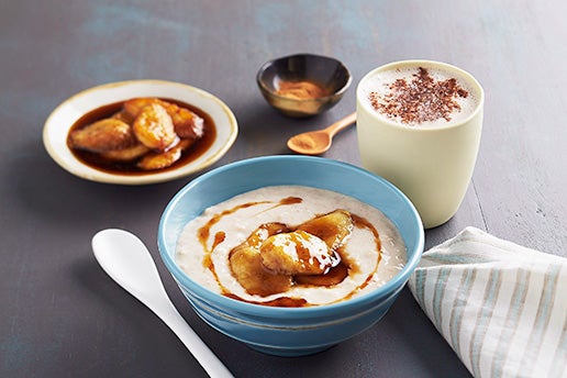 Banana & Cinnamon Porridge with MILO and milk