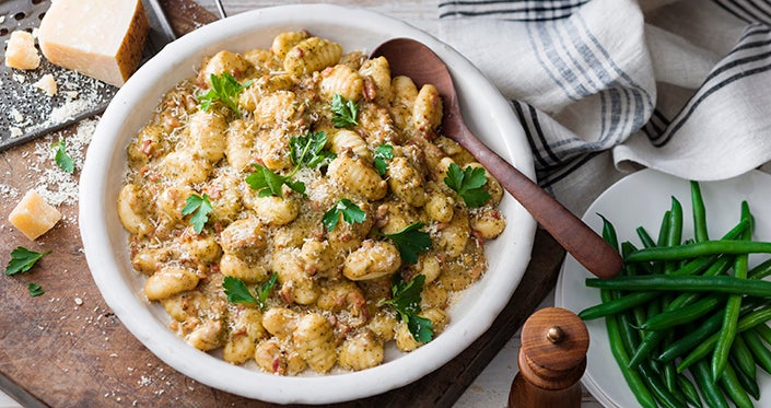 Creamy Pesto Gnocchi Recipe with Bacon | Recipes.com.au