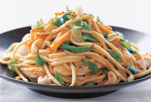Chicken, Cashew & Hokkien Noodle Stirfry | Recipes.com.au