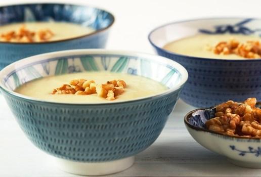 Creamy Parsnip and Cauliflower Soup