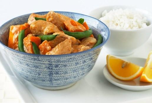 Green Chicken and Vegetable Curry