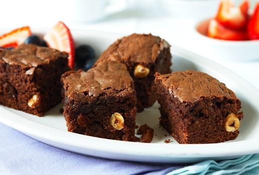 Hazelnut and Sultana Brownies