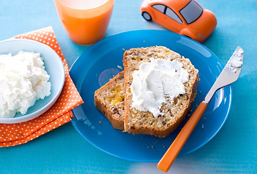 Mango and Pecan Loaf