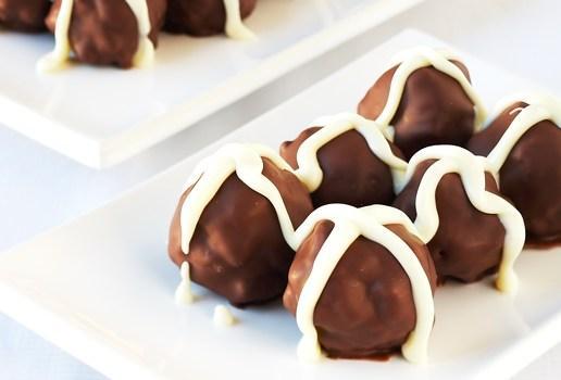 Mini Hot Cross Bun Truffles