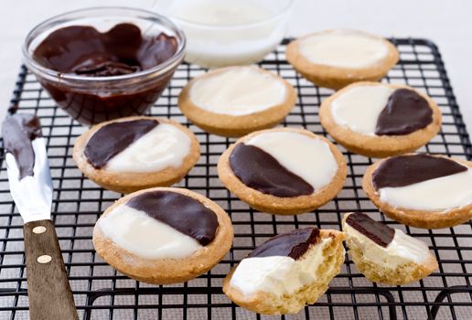 Neenish Tarts with Black and White Icing