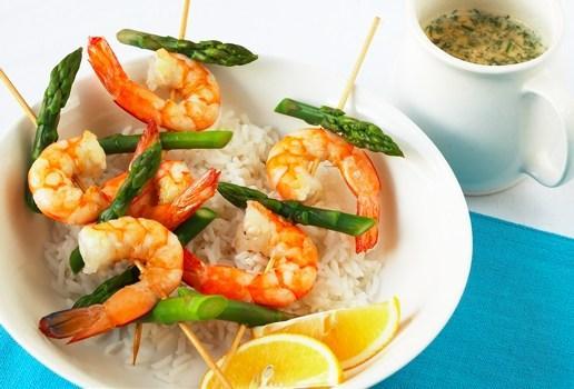 Prawn & Asparagus Skewers with Lemon & Dill Sauce
