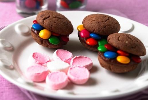 Sandwich Cookies