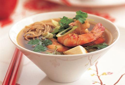 Soba Noodle Soup with Prawns and Tofu