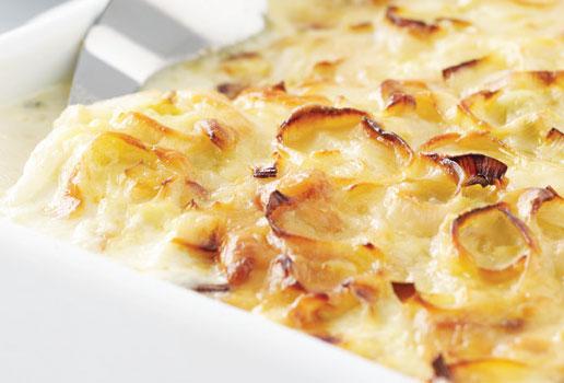 Traditional Roast Beef & Gravy with Three Cheeses