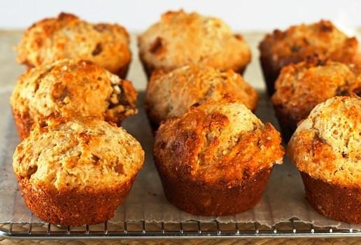 Wholemeal Date Muffins